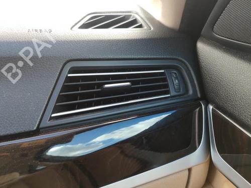 Used Air vent BMW 5 (F10) 520 d (184 hp) 24926612
