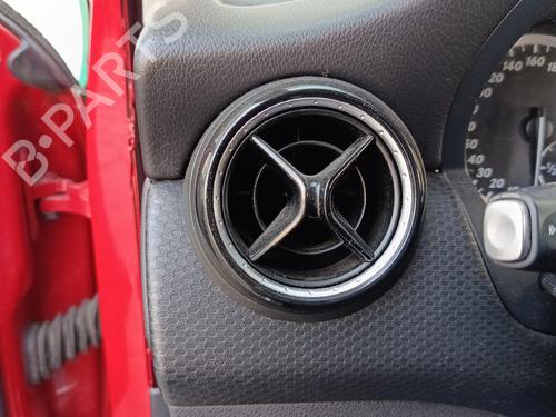 Air vent MERCEDES-BENZ A-CLASS (W176) A 200 (176.043) BP26298959I21