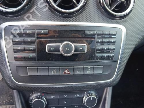 Radio MERCEDES-BENZ A-CLASS (W176) A 200 (176.043) BP26299013E6