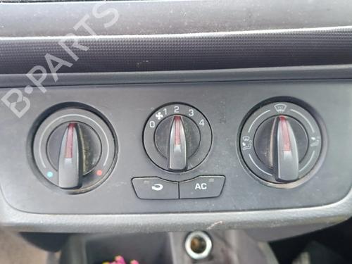 Commutateur SEAT IBIZA IV (6J5, 6P1) 1.4 TDI (80 hp) 29164480