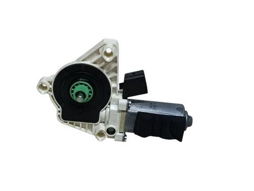 Left rear window motor MERCEDES-BENZ CLA Coupe (C117) CLA 200 (117.343) | BP29176774E23 