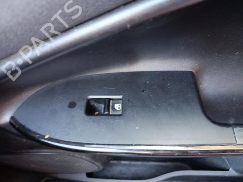 Used Right front window switch ALFA ROMEO GIULIETTA (940_) 1.6 JTDM (940FXD1A) (105 hp) 29460828