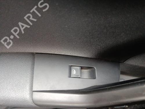 Used Left rear window switch VW POLO VI (AW1, BZ1, AE1) 1.0 TSI (95 hp) 29828831