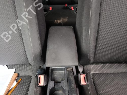 Used Armrest / Center console VW POLO VI (AW1, BZ1, AE1) 1.0 TSI (95 hp) 29833184