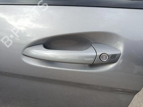 Used Front left exterior door handle MERCEDES-BENZ C-CLASS (W204) C 200 CDI (204.001) (136 hp) 29913994