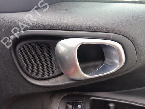 Used Front right interior door handle FIAT 500L (351_, 352_) 1.6 D Multijet (199LYE1B) (120 hp) 29999463