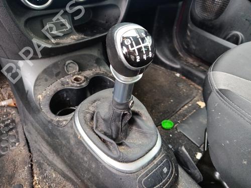 Shift knob FIAT 500L (351_, 352_) 1.6 D Multijet (199LYE1B) | BP29999491I34 