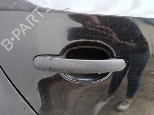 Højre bagtil udvendigt håndtag VW POLO V (6R1, 6C1) 1.2 TDI (75 hp) 30112021