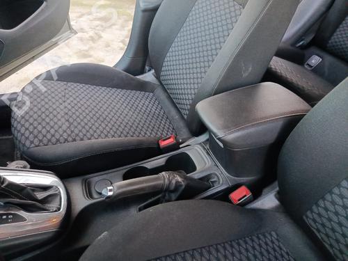 Used Armrest / Center console OPEL ASTRA K Sports Tourer (B16) 1.6 CDTi (35) (136 hp) 30400717