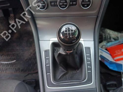 Gearknop VW GOLF VII (5G1, BQ1, BE1, BE2) 1.6 TDI (105 hp) 30442519