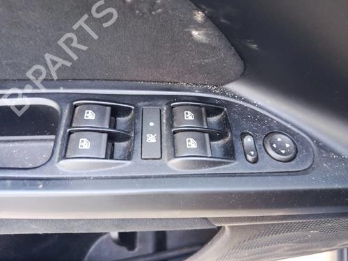 Used Left front window switch FIAT TIPO Hatchback (356_, 357_) 1.6 D (356HXG1B, 356HXG11) (120 hp) 30494224