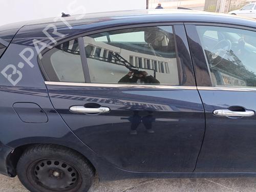 Used Right rear door FIAT TIPO Hatchback (356_, 357_) 1.6 D (356HXG1B, 356HXG11) (120 hp) 30494247