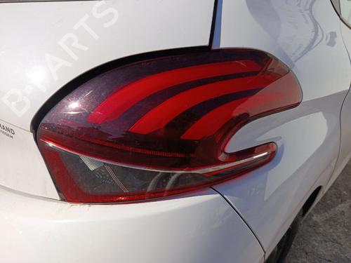 Used Right taillight PEUGEOT 208 I (CA_, CC_) 1.2 VTi 68 / PureTech 68 (68 hp) 30510194