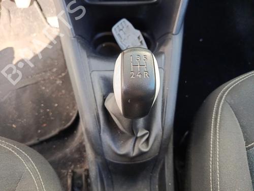 Used Shift knob PEUGEOT 208 I (CA_, CC_) 1.0 VTi (68 hp) 30510232