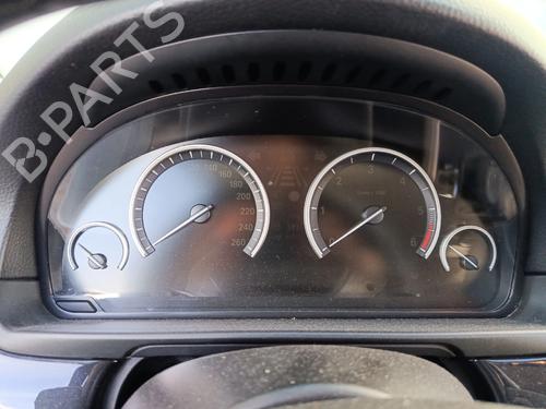 Used Instrument cluster BMW 5 Touring (F11) 520 d (184 hp) 30691642