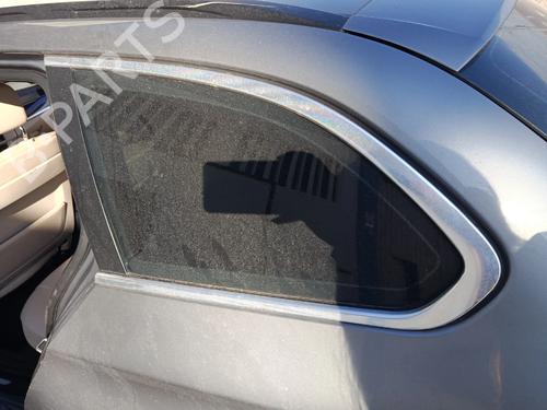 Used Rear left quarter glass BMW 5 Touring (F11) 520 d (184 hp) 30691654