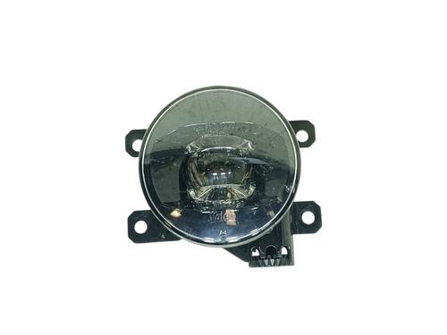 Used Right front fog light PEUGEOT 3008 II SUV (MC_, MR_, MJ_, M4_) 1.2 THP/ PureTech 130 (MRHNSM, MRHNSU, MRHNSJ, MRHNYW,... (131 hp) 30594444