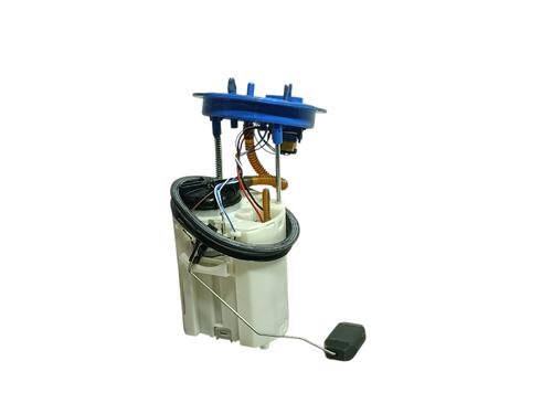 Used Fuel pump VW POLO VI (AW1, BZ1, AE1) 1.0 TSI (95 hp) 30700215