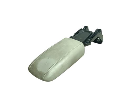 Accoudoir central VOLVO V40 Hatchback (525) D3 (150 hp) 30109505