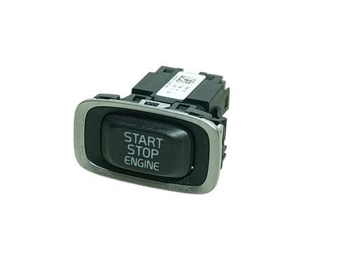 Used Switch VOLVO V40 Hatchback (525) D3 (150 hp) 30975824