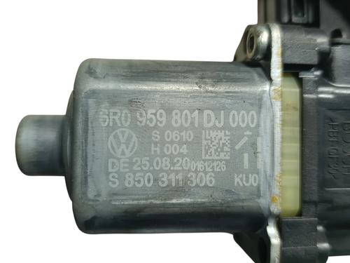 Moteur de lève-vitre avant gauche VW POLO V (6R1, 6C1) 1.2 TDI | BP30934888E21
