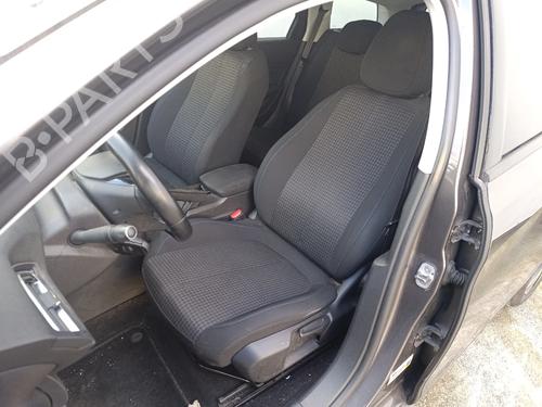 Sedile anteriore sinistro PEUGEOT 308 SW II (LC_, LJ_, LR_, LX_, L4_) 1.5 BlueHDi 130 (131 hp) 30973317