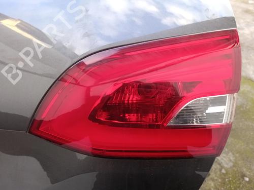 Used Right tailgate light PEUGEOT 308 SW II (LC_, LJ_, LR_, LX_, L4_) 1.5 BlueHDi 130 (131 hp) 30973344