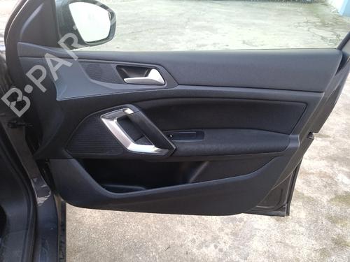Used Front right panel PEUGEOT 308 SW II (LC_, LJ_, LR_, LX_, L4_) 1.5 BlueHDi 130 (131 hp) 30973374