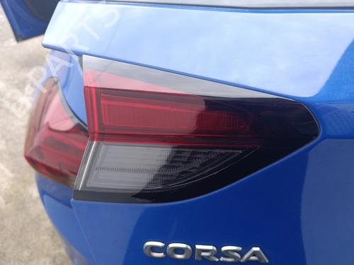 Used Left tailgate light OPEL CORSA F (P2JO) 1.5 (68) (102 hp) 31021098