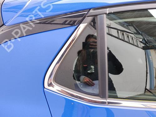 Luna trasera derecha OPEL CORSA F (P2JO) 1.5 (68) (102 hp) 31021136