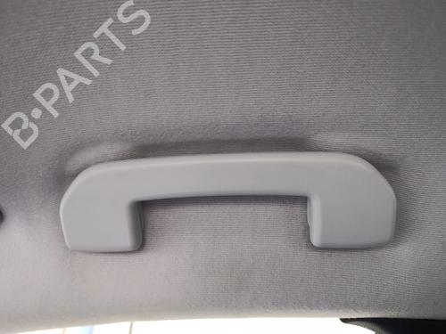 Used Front right interior door handle OPEL CORSA F (P2JO) 1.5 (68) (102 hp) 31021145