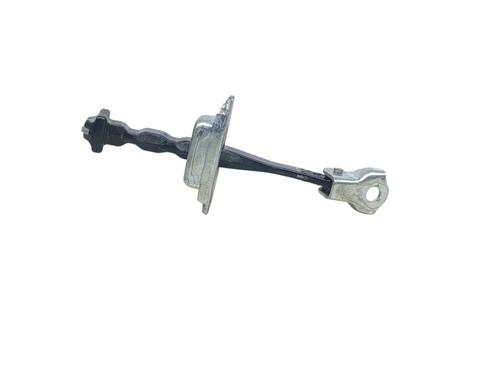 Used Hinge/Door check strap NISSAN MICRA V (K14) 1.5 DCI (90 hp) 31067265