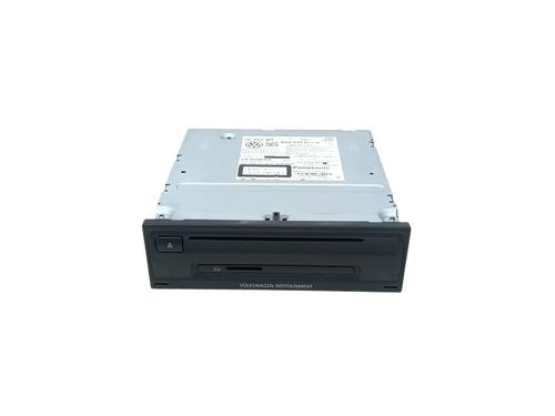 Used Radio VW GOLF VII (5G1, BQ1, BE1, BE2) 1.6 TDI (105 hp) 31287444