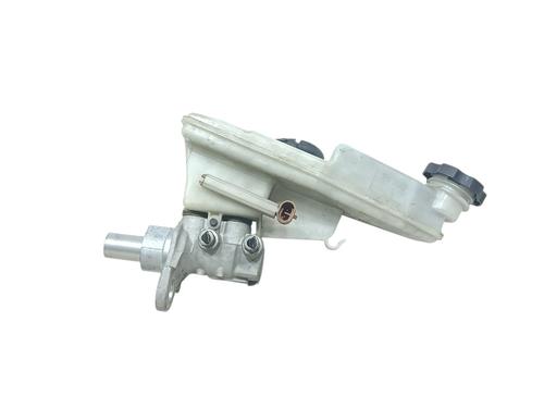 Hovedbremsecylinder OPEL ASTRA K Sports Tourer (B16) 1.6 CDTi (35) (110 hp) 31644881