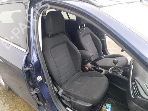 Sæde højre fortil FIAT TIPO Hatchback (356_, 357_) 1.6 D (356HXG1B, 356HXG11) (120 hp) 31666325