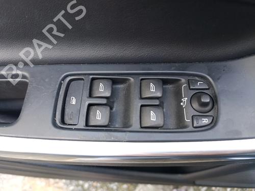 BP31671815I27 main image