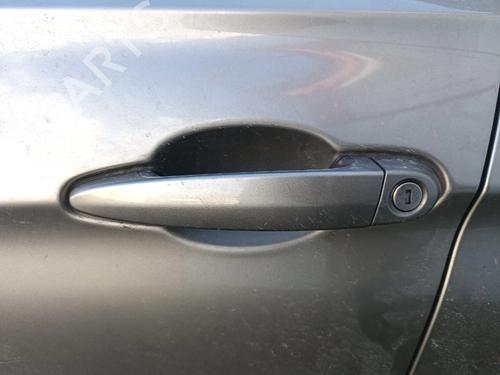 Venstre foran utvendig håndtak BMW 3 Touring (F31) 316 d (116 hp) 31717802