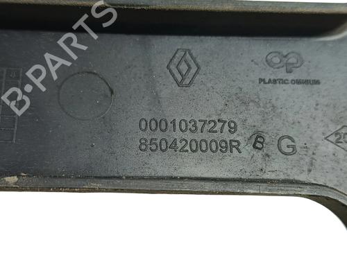 Rear bumper bracket RENAULT MEGANE III Grandtour (KZ0/1) 1.5 dCi (KZ09, KZ0D, KZ1G, KZ29, KZ14, KZ1W, KZ10, KZ1F,... | BP31768792C159
