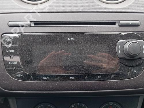 Autoradio SEAT IBIZA IV (6J5, 6P1) 1.4 TDI (80 hp) 31980827