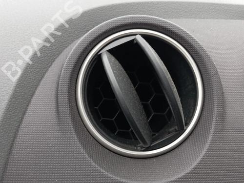 Used Air vent SEAT IBIZA IV (6J5, 6P1) 1.4 TDI (80 hp) 31980829