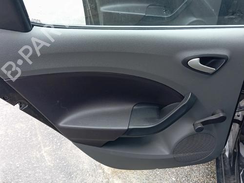 Forra trás esquerda SEAT IBIZA IV (6J5, 6P1) 1.4 TDI (80 hp) 31980835