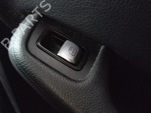 Used Right rear window switch MERCEDES-BENZ C-CLASS T-Model (S205) C 180 BlueTEC / d (205.236) (116 hp) 32068704