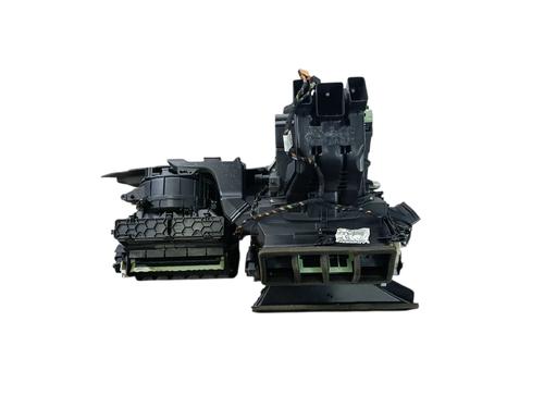 Heater matrix box AUDI A3 Sportback (8VA, 8VF) 1.6 TDI | BP32113129M61 