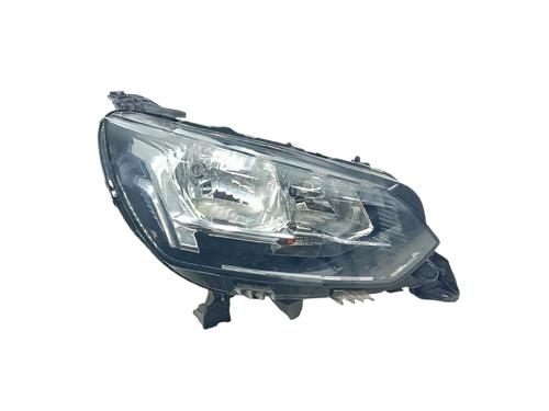 Used Right headlight PEUGEOT 2008 II (UD_, US_, UY_, UJ_, UR_, UC_) 1.2 PureTech 100 (USHNK) (101 hp) 30975926