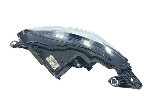 Right headlight PEUGEOT 2008 II (UD_, US_, UY_, UJ_, UR_, UC_) 1.2 PureTech 100 (USHNK) | BP30975926C29