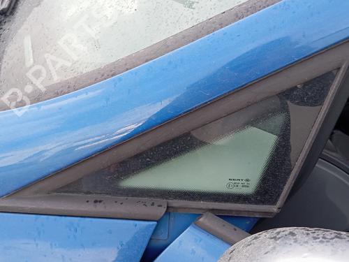 Vidro triangular frente esquerdo SEAT IBIZA IV (6J5, 6P1) 1.2 TDI (75 hp) 32145702