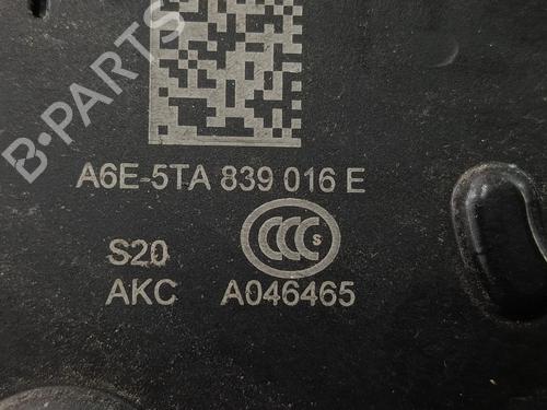 Rear right lock VW POLO VI (AW1, BZ1, AE1) 1.0 TSI | BP32145724C99