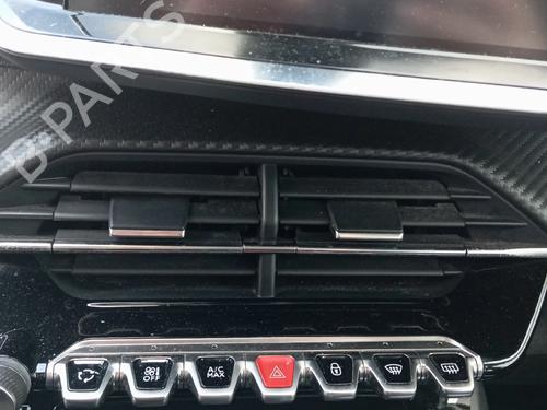 Used Air vent Air vent PEUGEOT 2008 II (UD_, US_, UY_, UJ_, UR_, UC_) 1.5 BlueHDI 110 (UDYHSK) (110 hp) 32147317 32147317