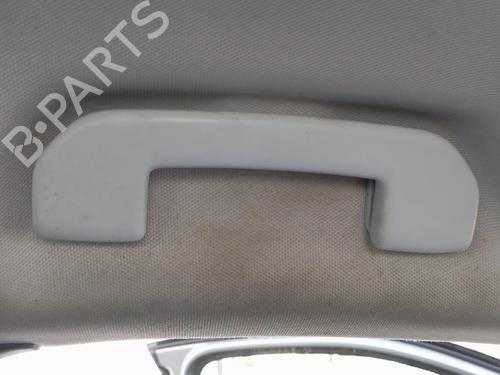 front-left-interior-door-handle-peugeot-2008-ii-ud_-us_-uy_-uj_-ur_-uc_-2019-32147336 main image