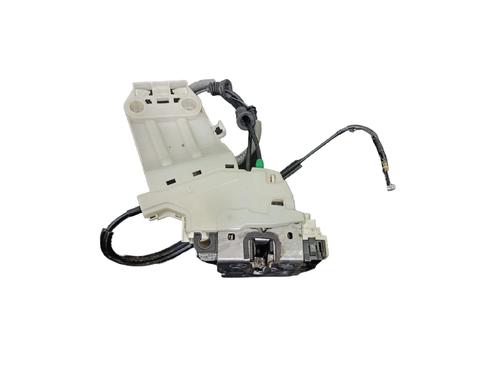 Højre fortil lås FIAT 500X (334_) 1.6 D Multijet (334.AXV1B) (130 hp) 32251378